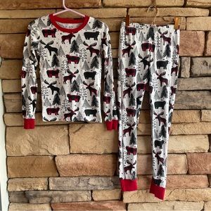 Children’s Place white red Christmas pajama set EUC 3T, 8, 10